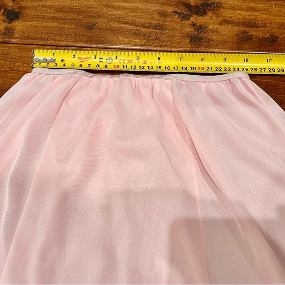 Viola Montreal vintage pink half slip skirt - Picture 8 of 10